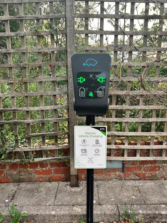 شقة The Grove King Bed Wi-Fi Ev Charger كيلتنهام المظهر الخارجي الصورة